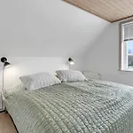 2 Bedroom In