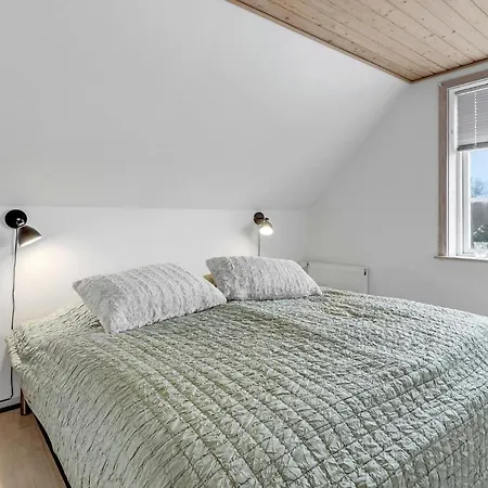2 Bedroom In